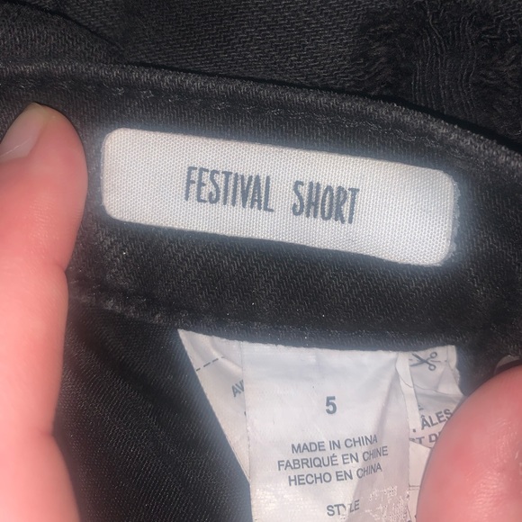 Women’s High-Waisted Distressed Black Denim Shorts - Picture 5 of 9